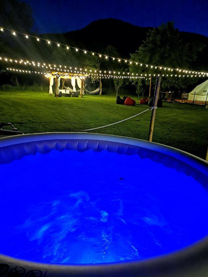 Bălan Green Garden Glamping Retezat מראה חיצוני תמונה