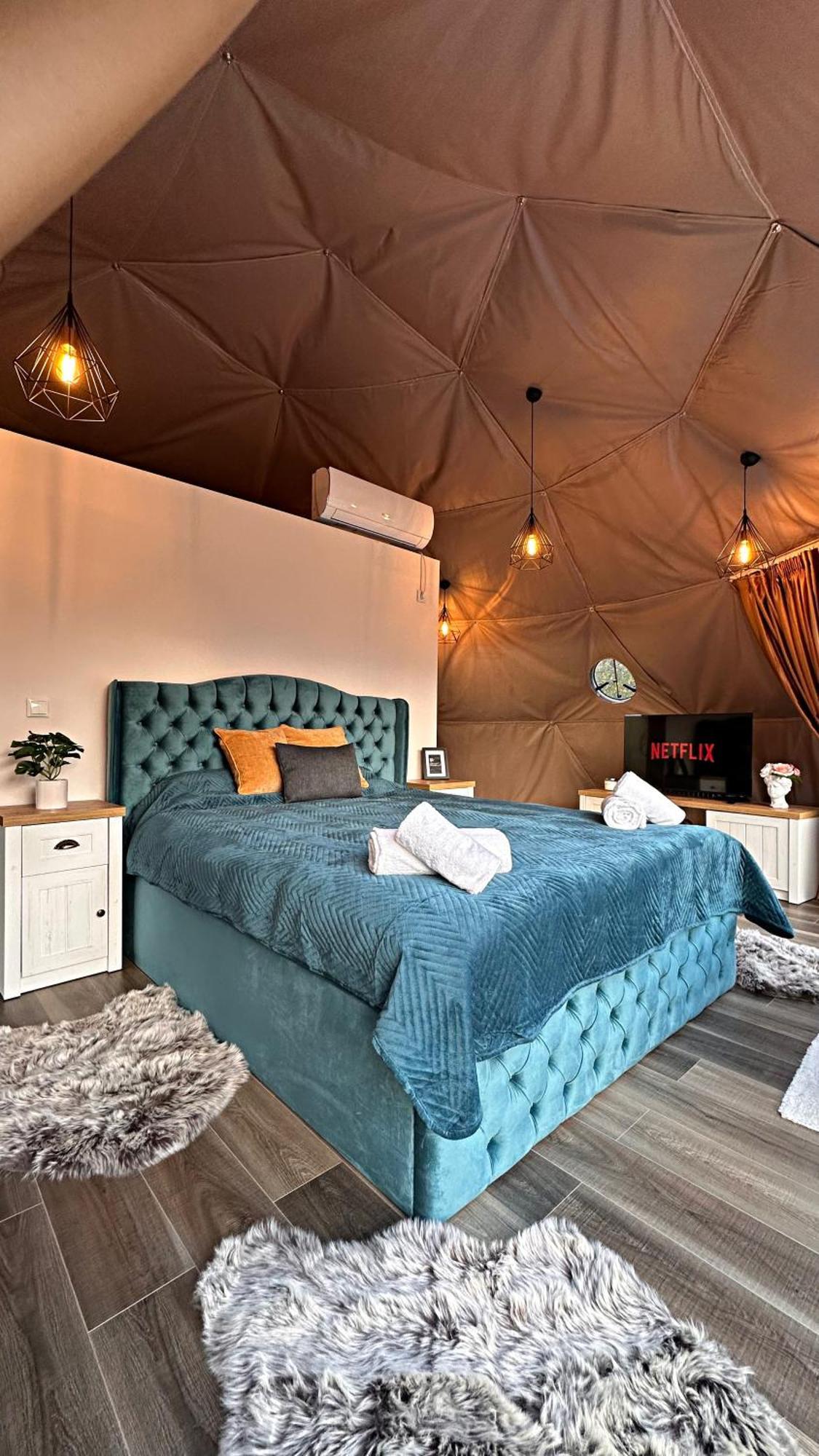 Bălan Green Garden Glamping Retezat מראה חיצוני תמונה